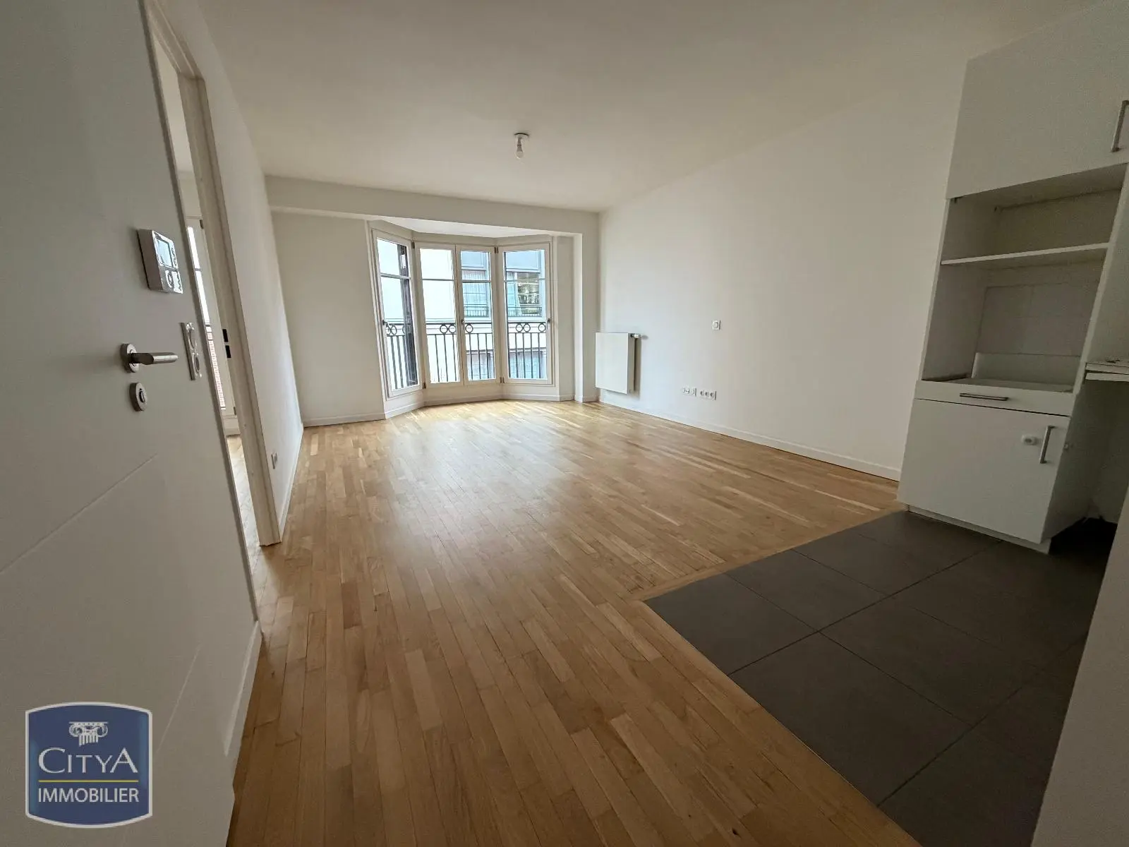 Photo 1 appartement Puteaux