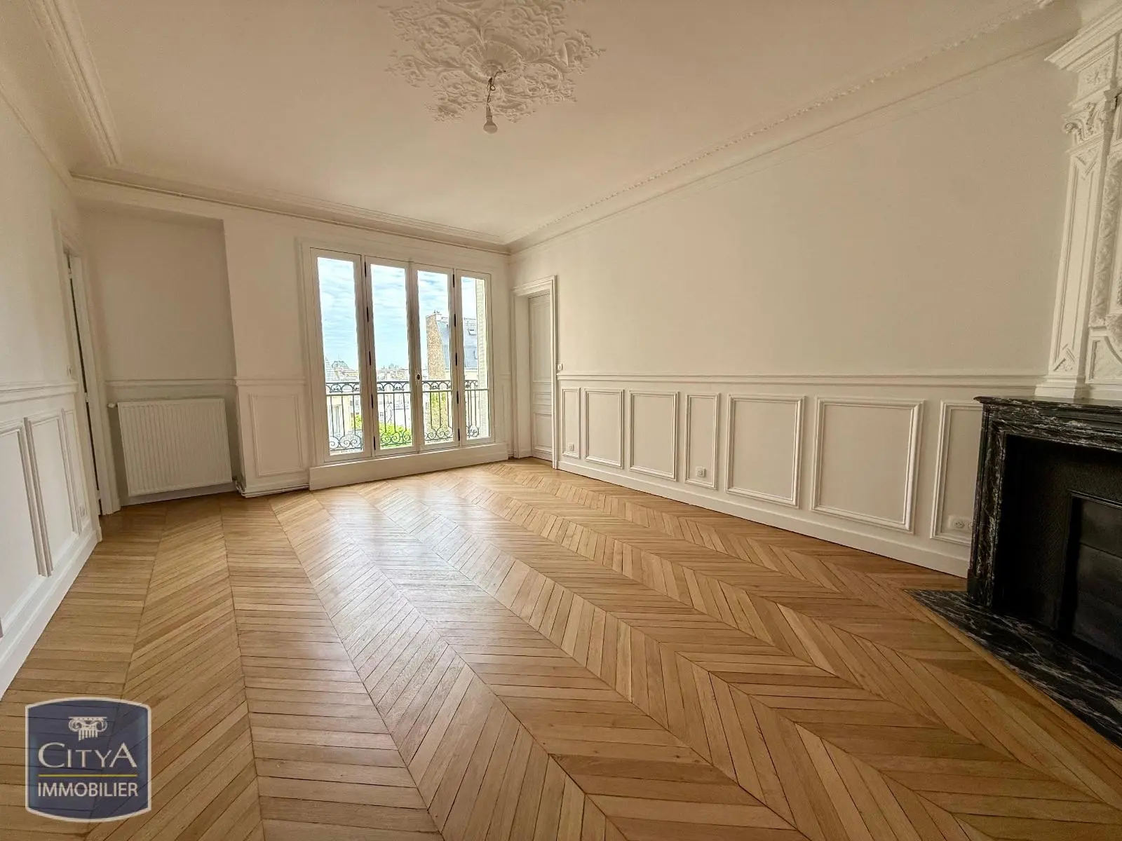 Photo 4 Appartement 6 pièces 211.71m²