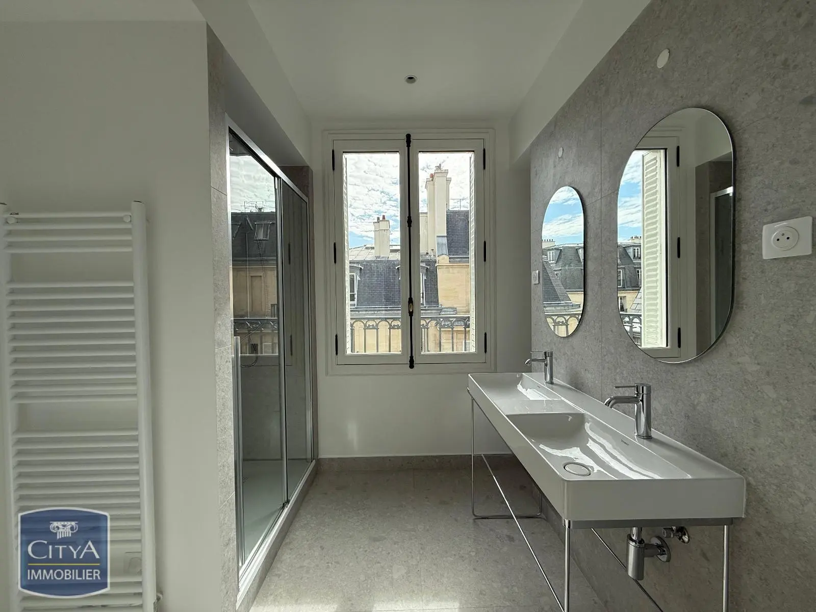 Photo 13 Appartement 6 pièces 211.71m²