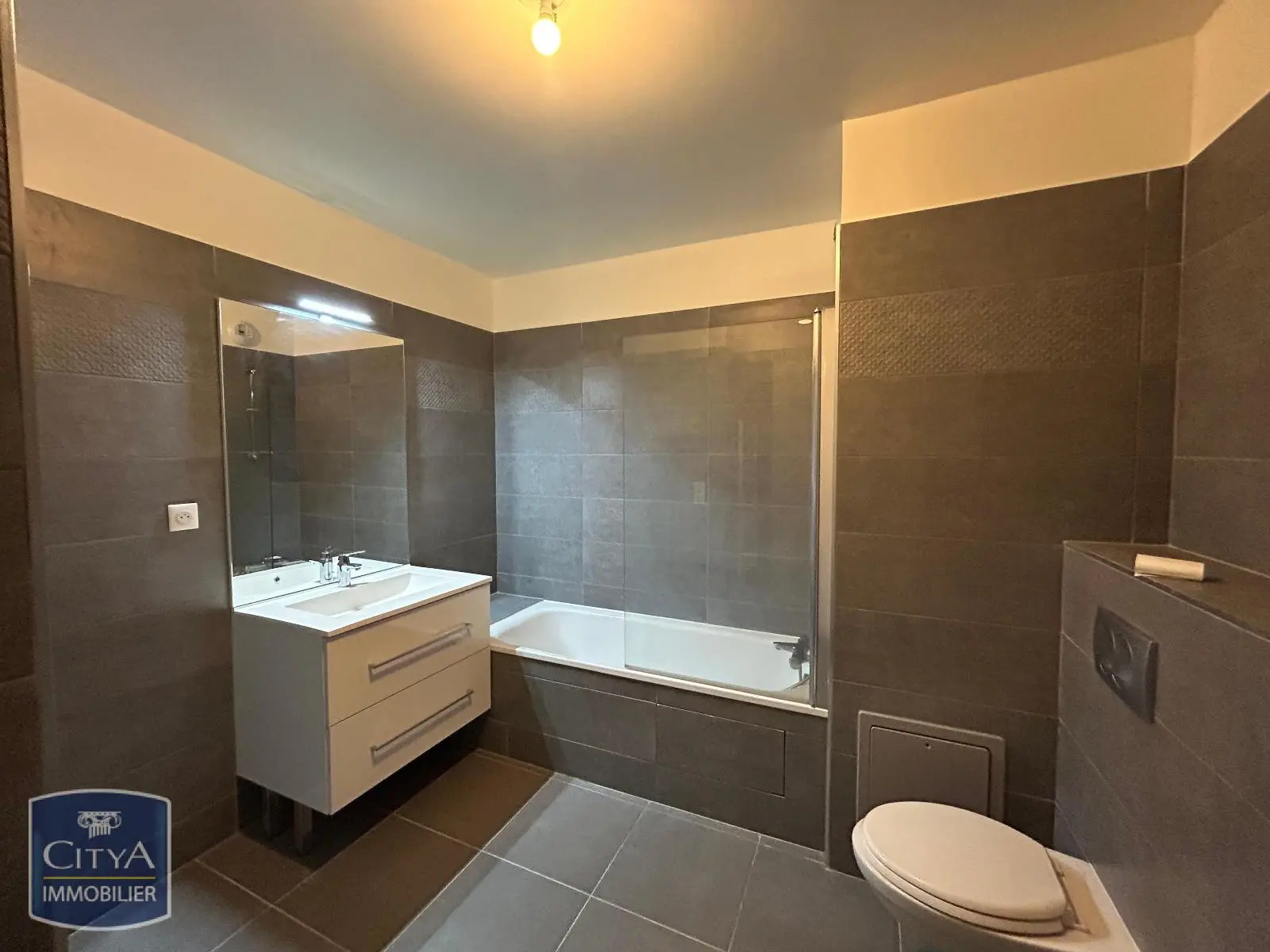 Photo 8 Appartement 4 pièces 75.81m²