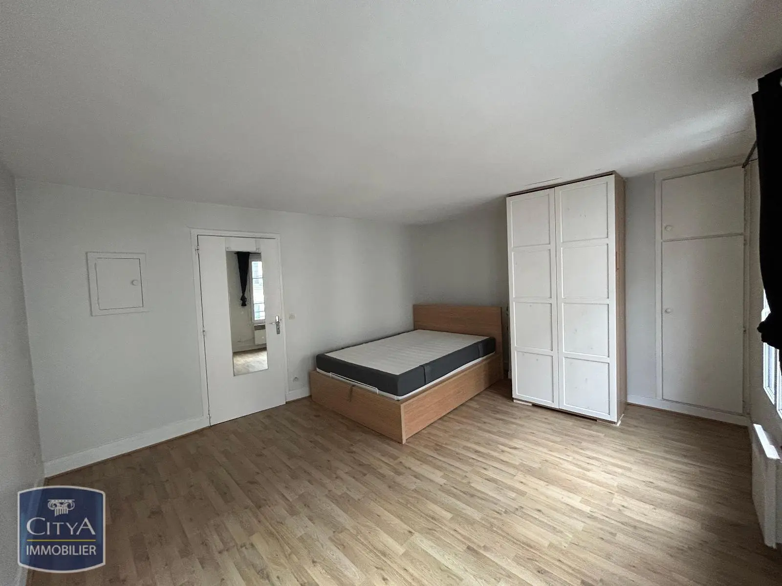 Photo 1 Appartement 1 pièce 26.73m²