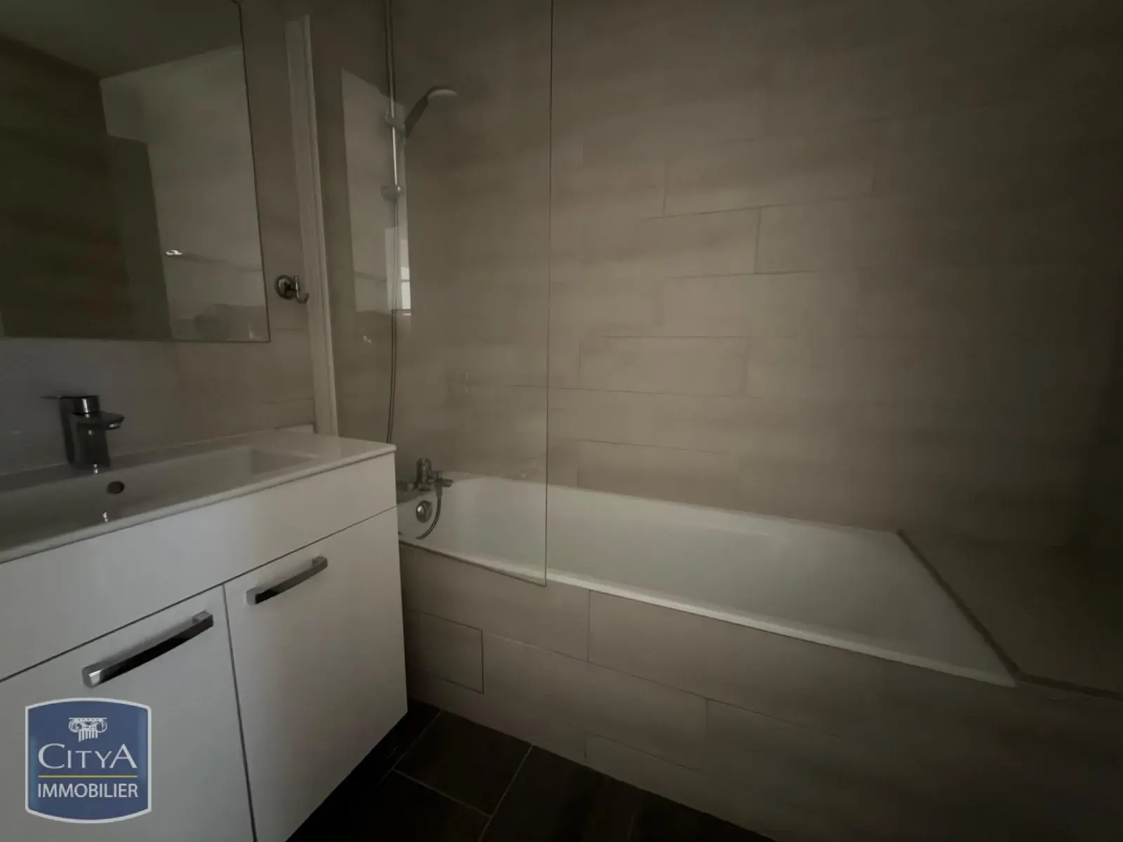 Photo 11 Appartement 4 pièces 108m²