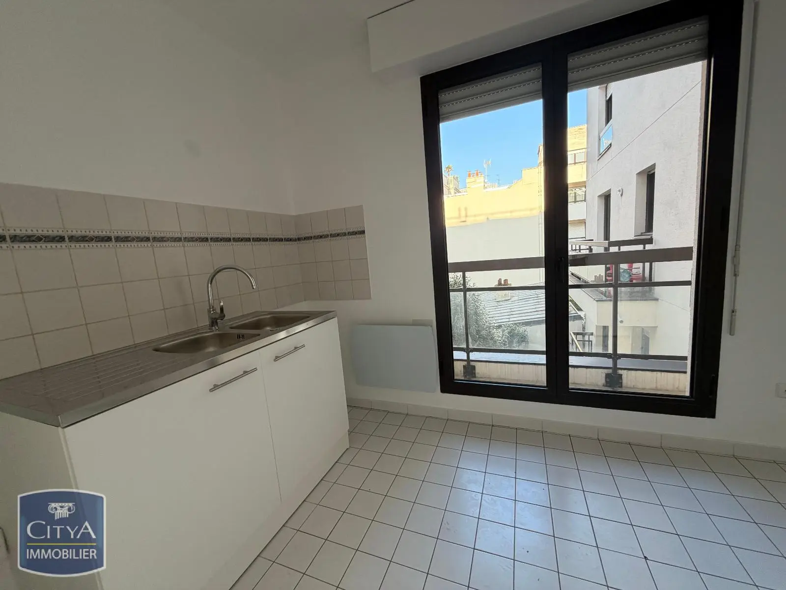 Photo 3 Appartement 4 pièces 77.44m²