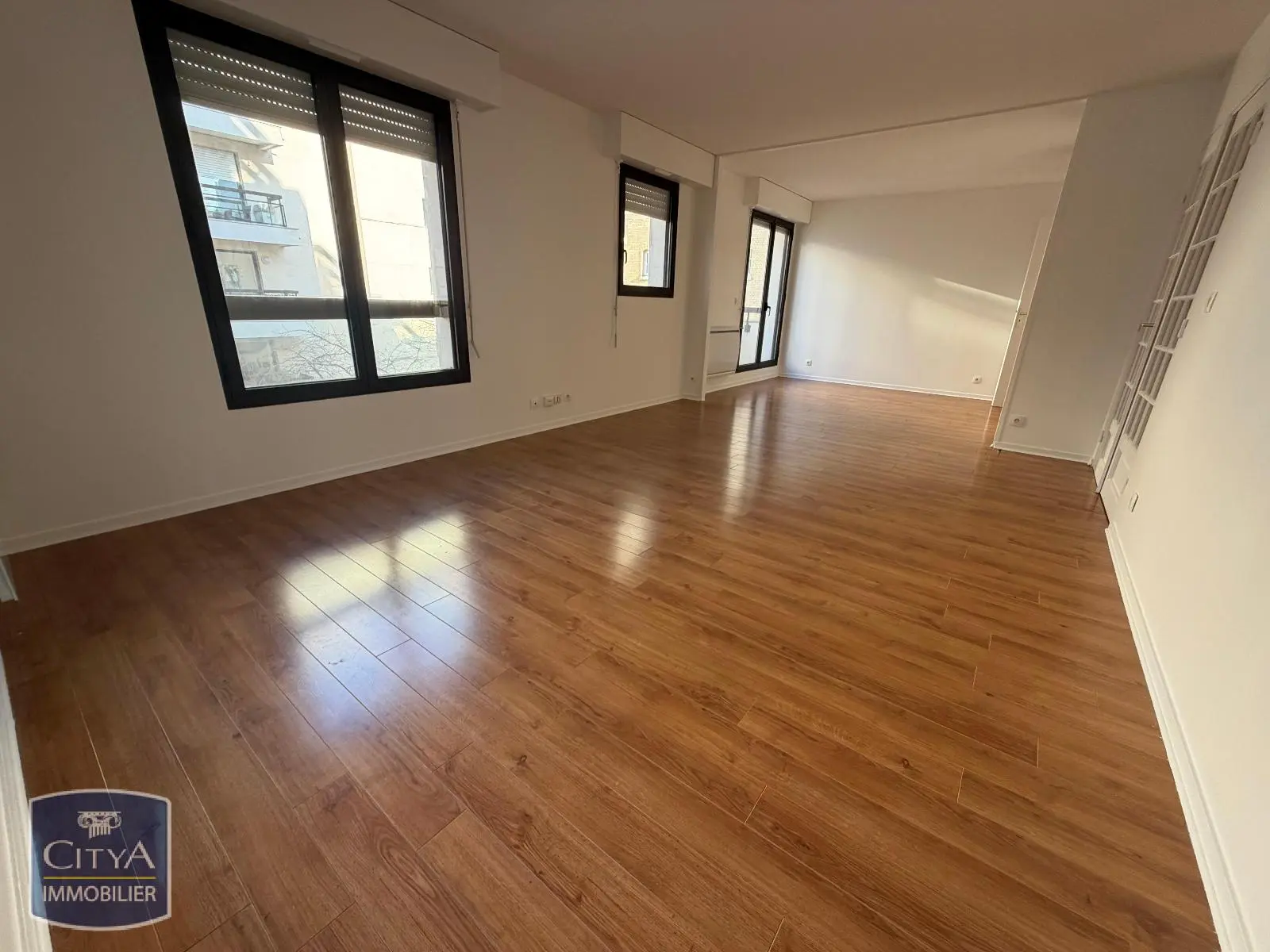 Photo 1 Appartement 4 pièces 96.01m²