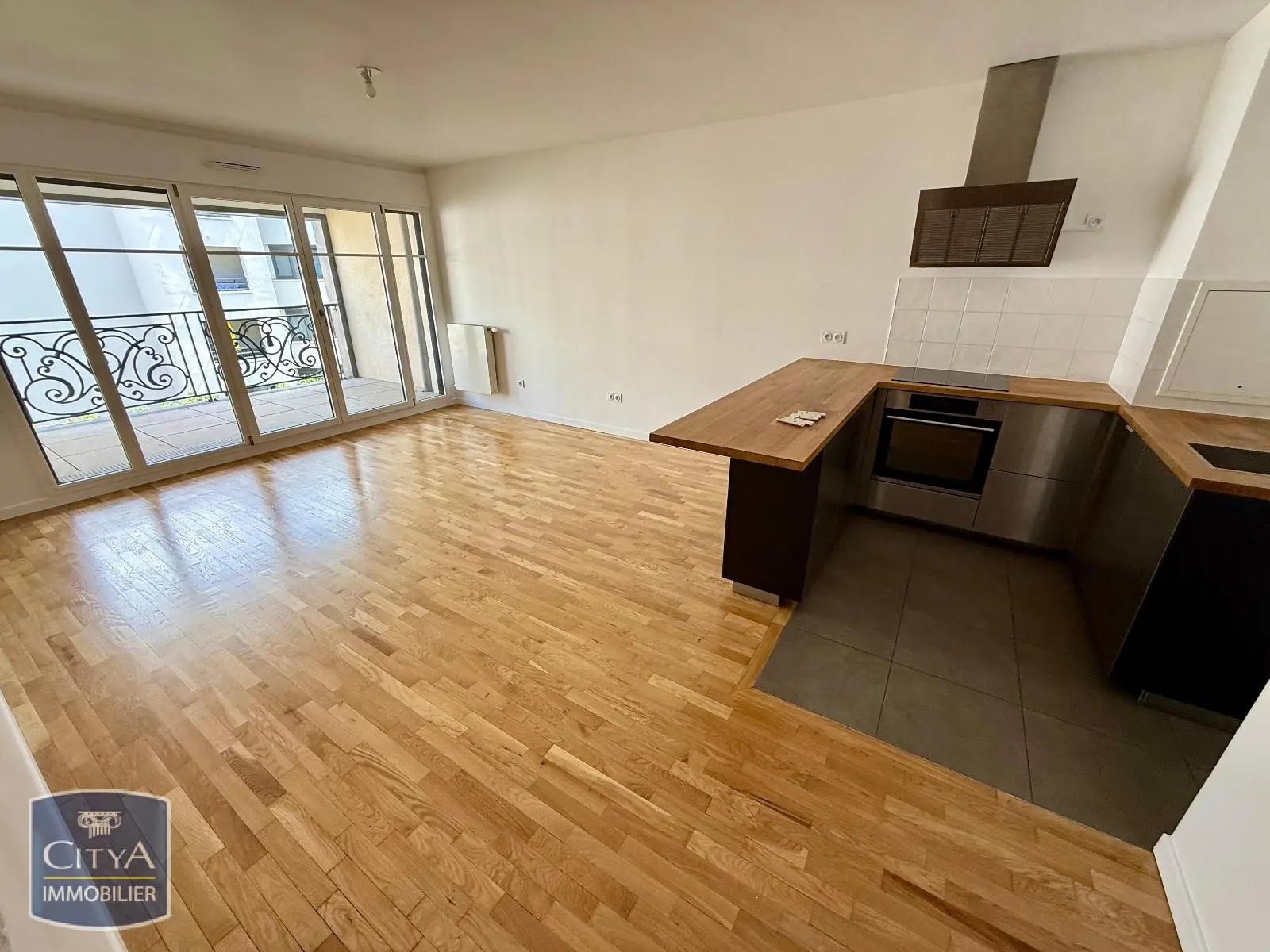 Puteaux (92800) Appartement 4 pièces 78.95m²