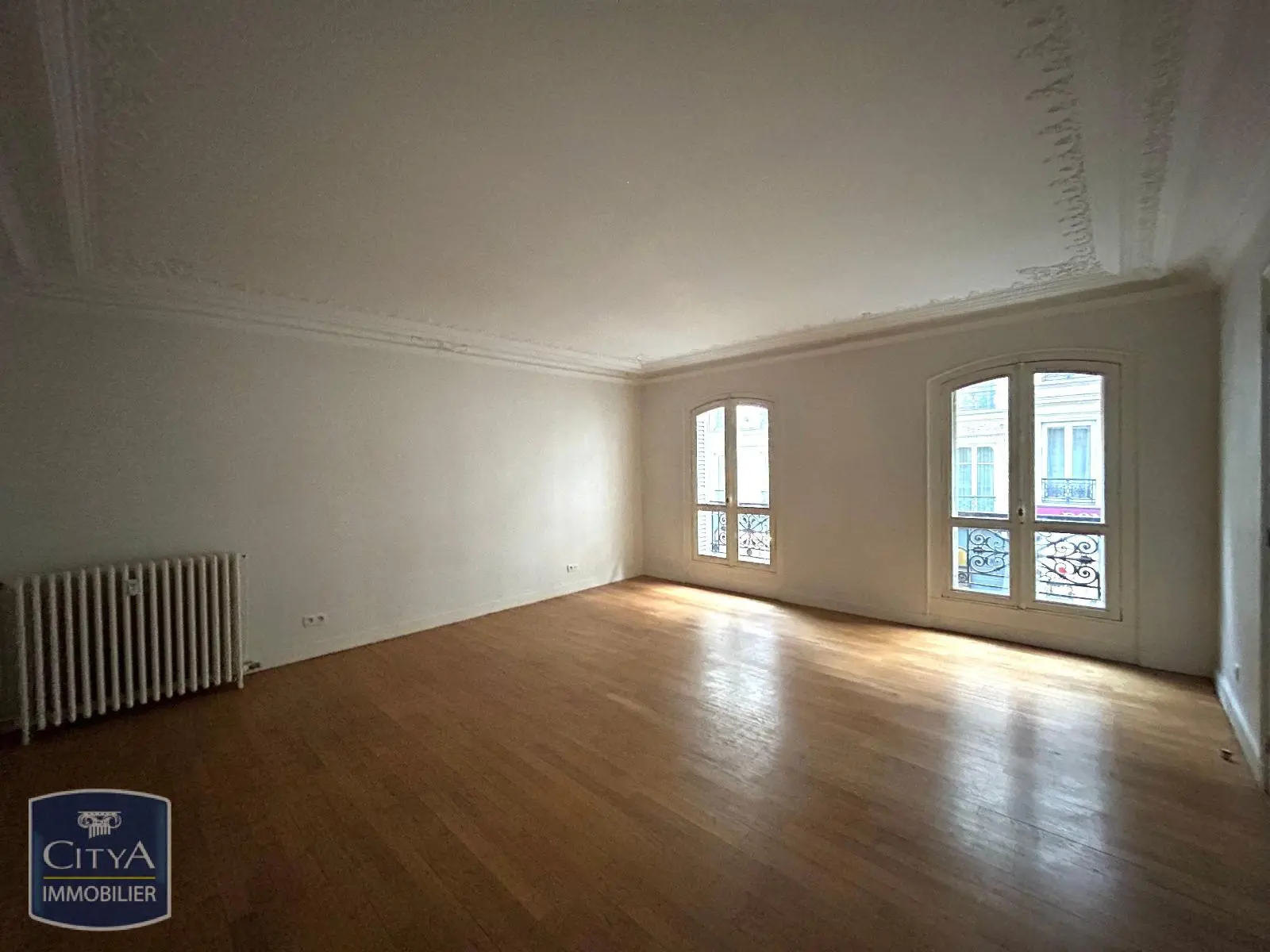 Photo 1 Appartement 4 pièces 116.58m²