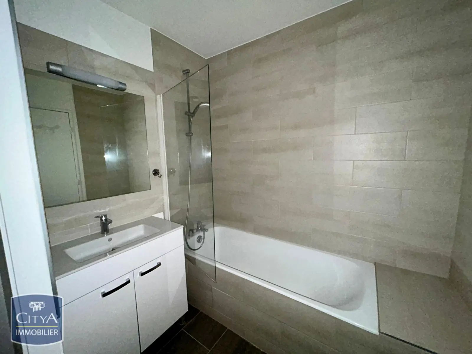 Photo 14 Appartement 4 pièces 108m²