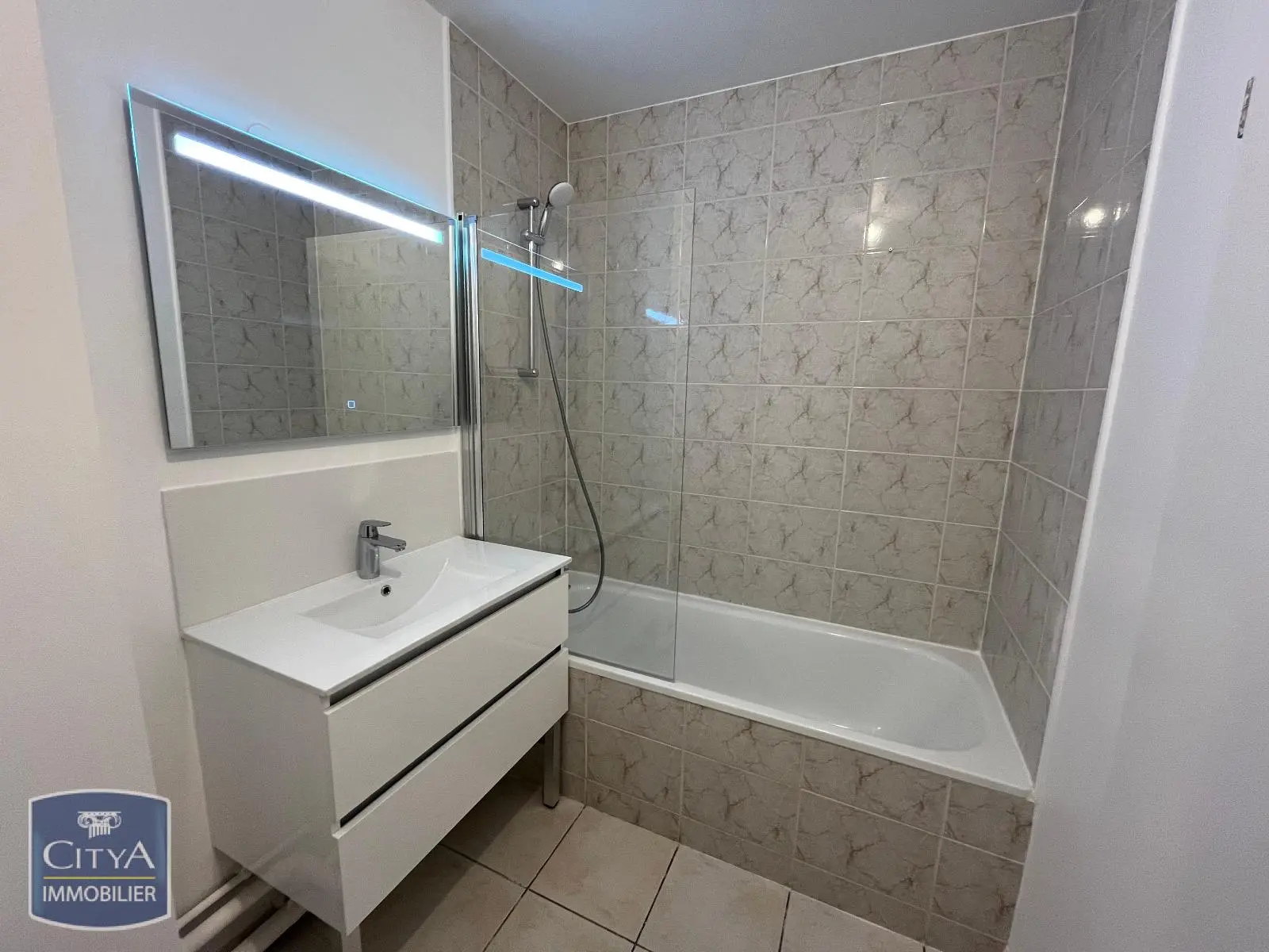 Photo 6 Appartement 5 pièces 110.31m²