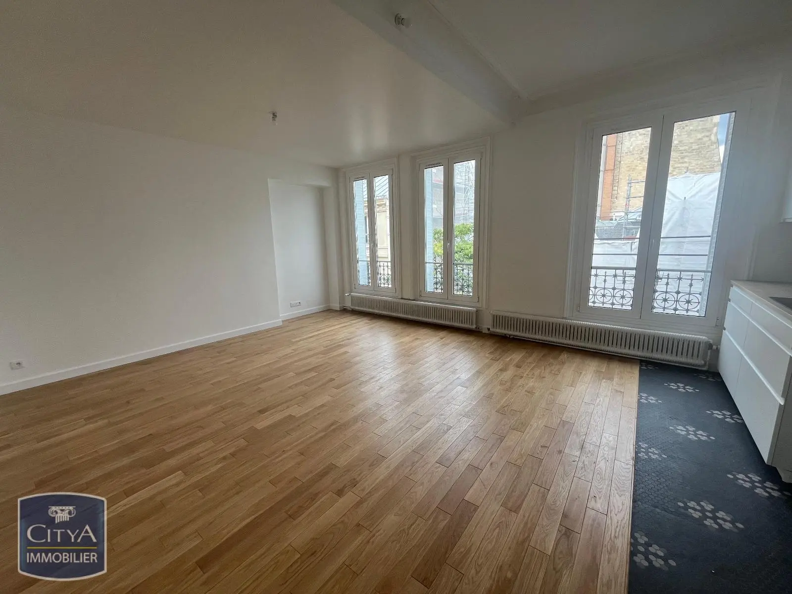 Photo 1 Appartement 4 pièces 91.74m²