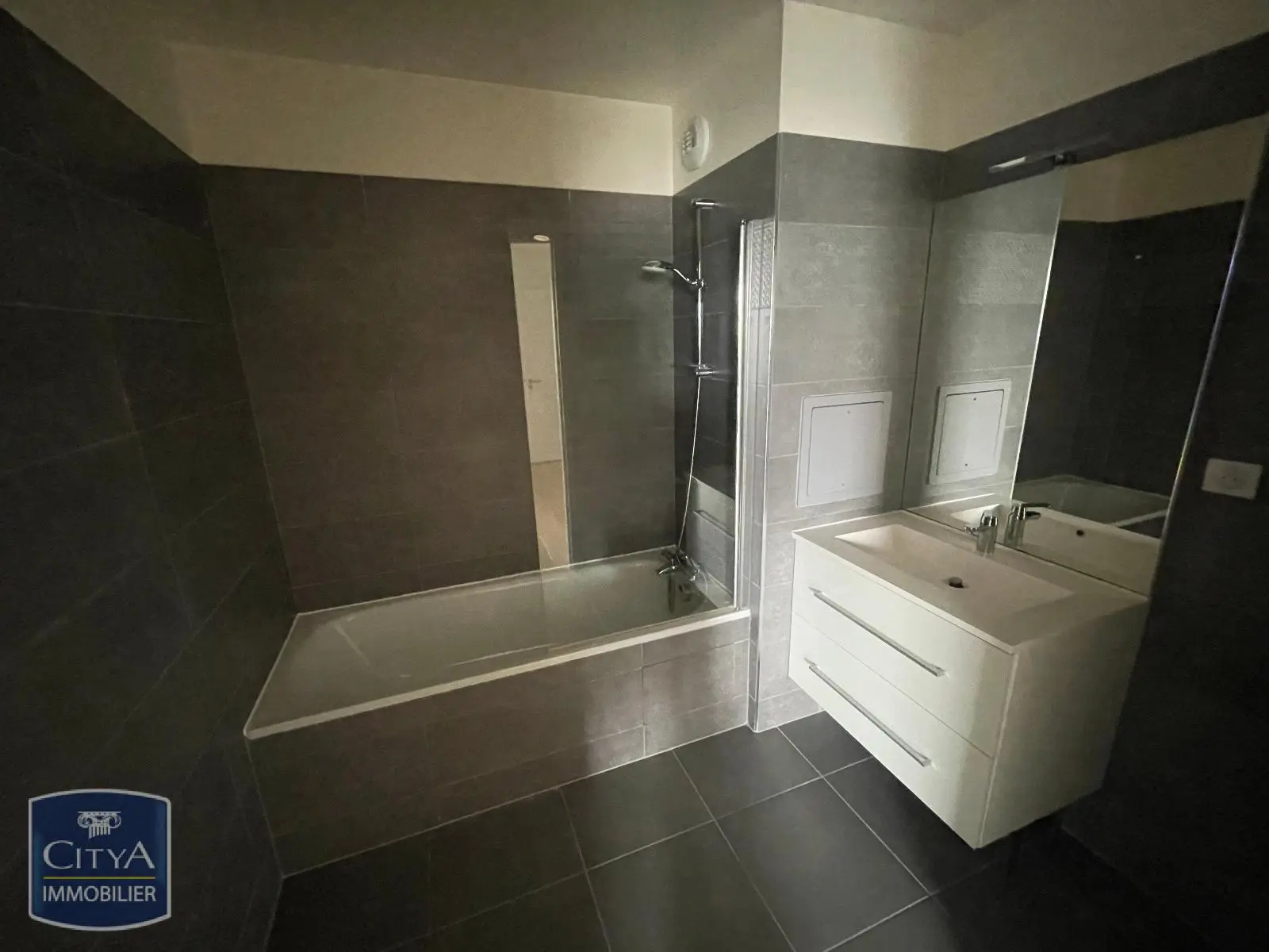 Photo 5 Appartement 3 pièces 77.87m²