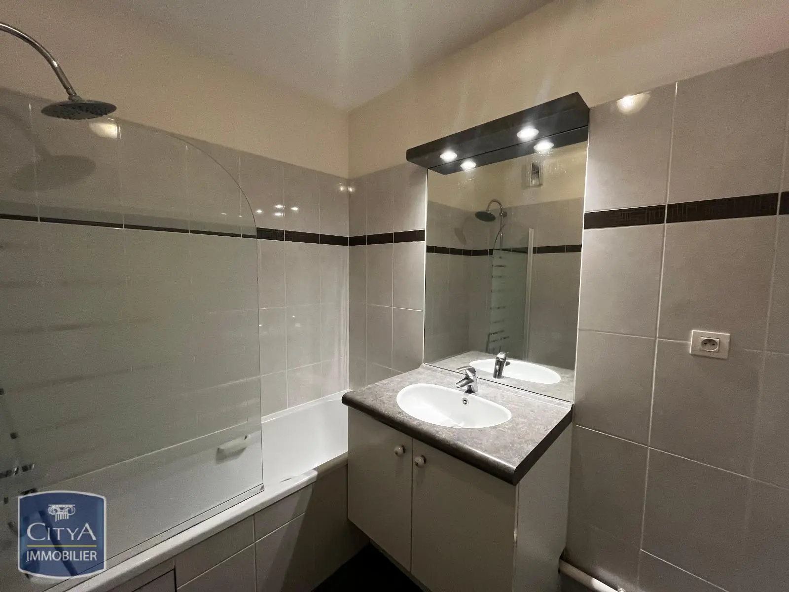 Photo 9 Appartement 3 pièces 71.75m²