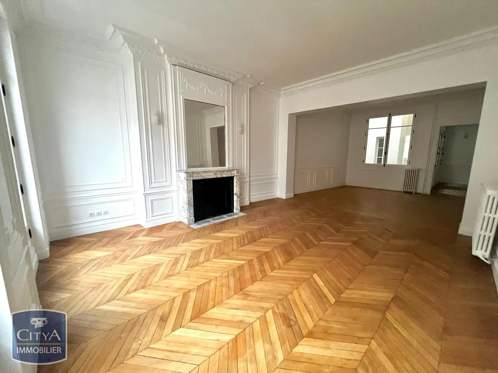 Photo 1 Appartement 6 pièces 170.34m²