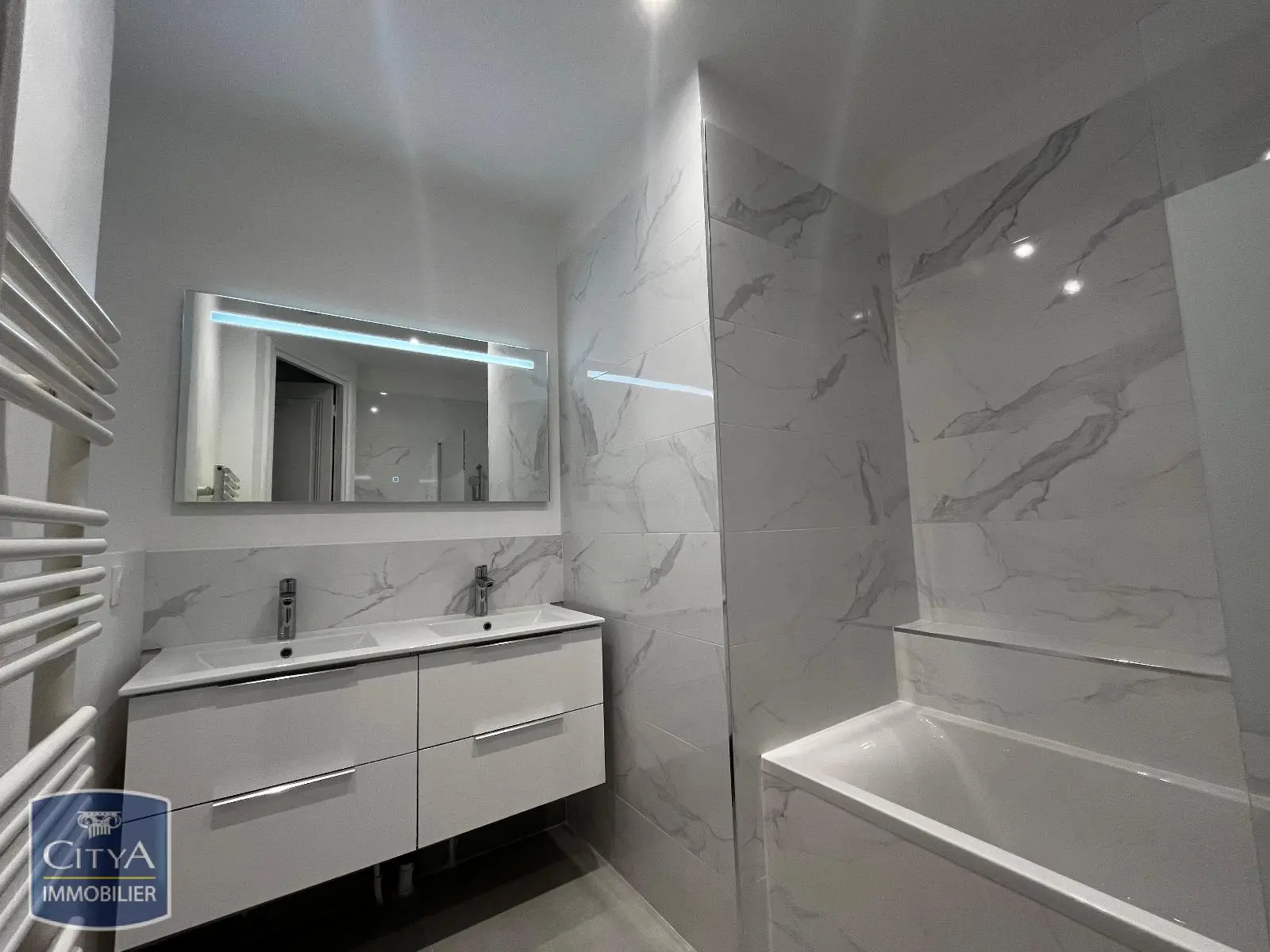 Photo 14 Appartement 6 pièces 170.34m²