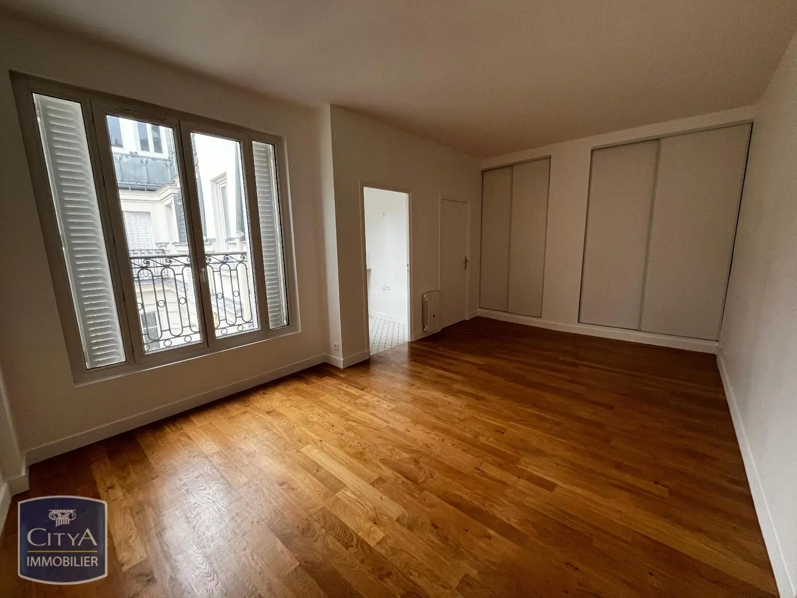 Photo 1 Appartement 1 pièce 32.28m²