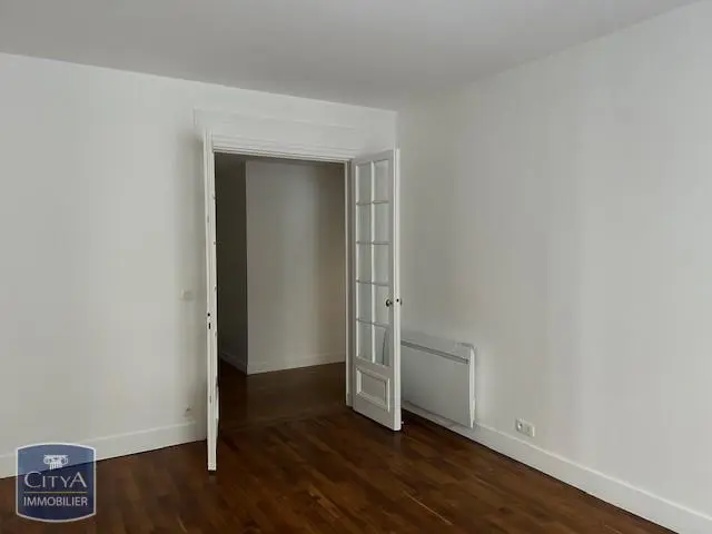 Photo 2 Appartement 2 pièces 55.81m²