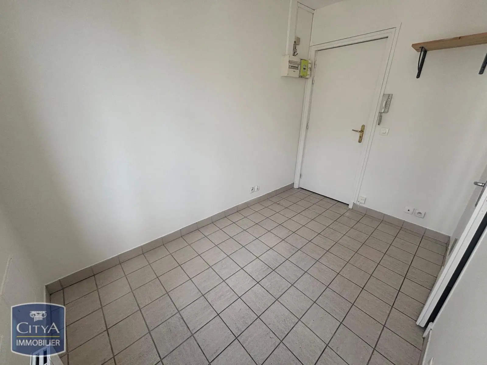 Photo 4 Appartement 1 pièce 9.39m²