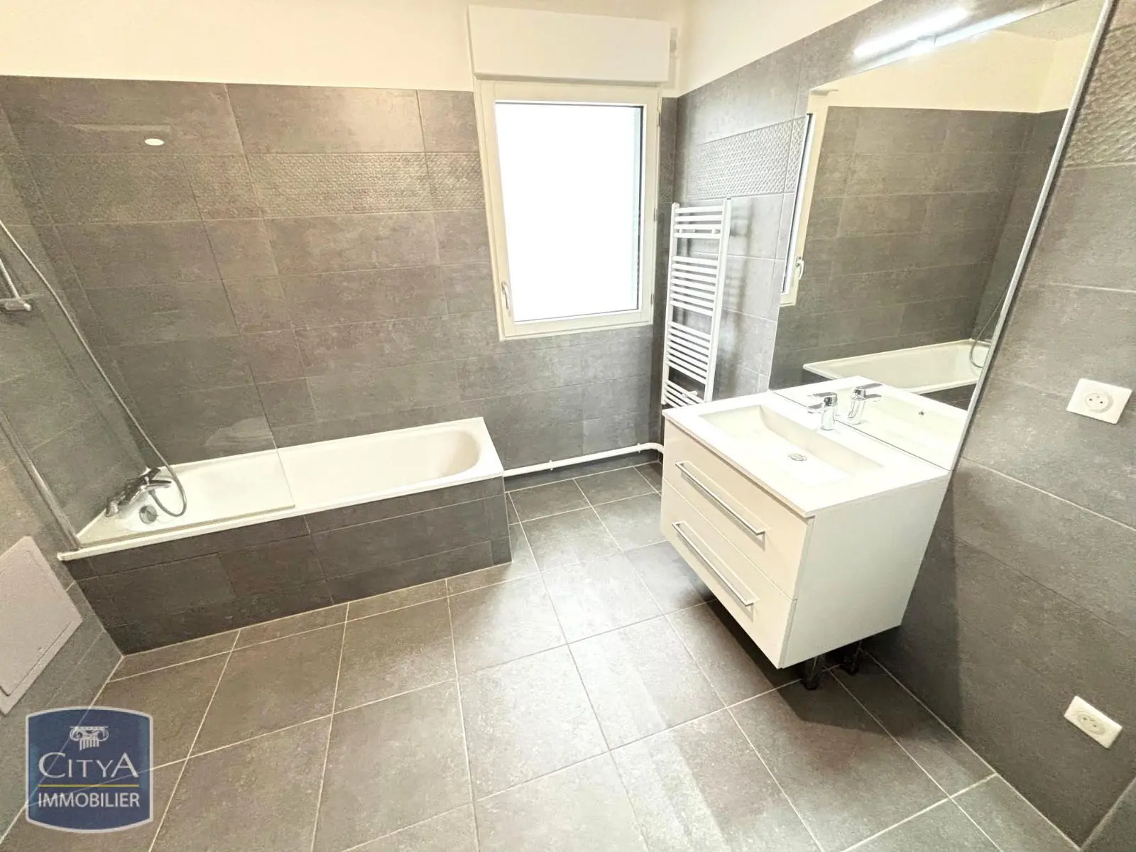 Photo 7 Appartement 5 pièces 108.52m²
