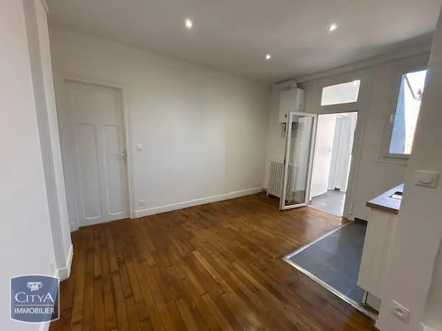 Photo 1 Appartement 2 pièces 33.87m²