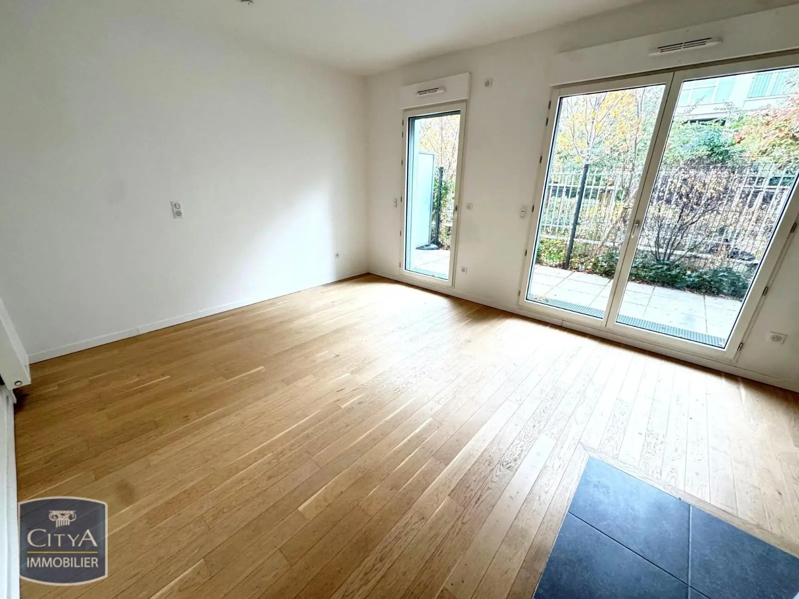 Photo 3 Appartement 1 pièce 32.81m²