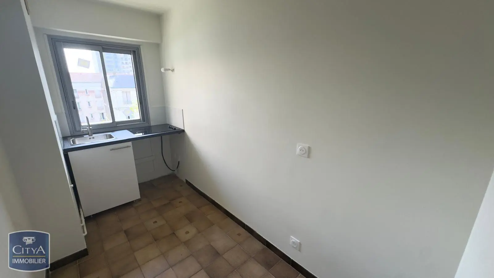 Photo 4 Appartement 1 pièce 23.97m²