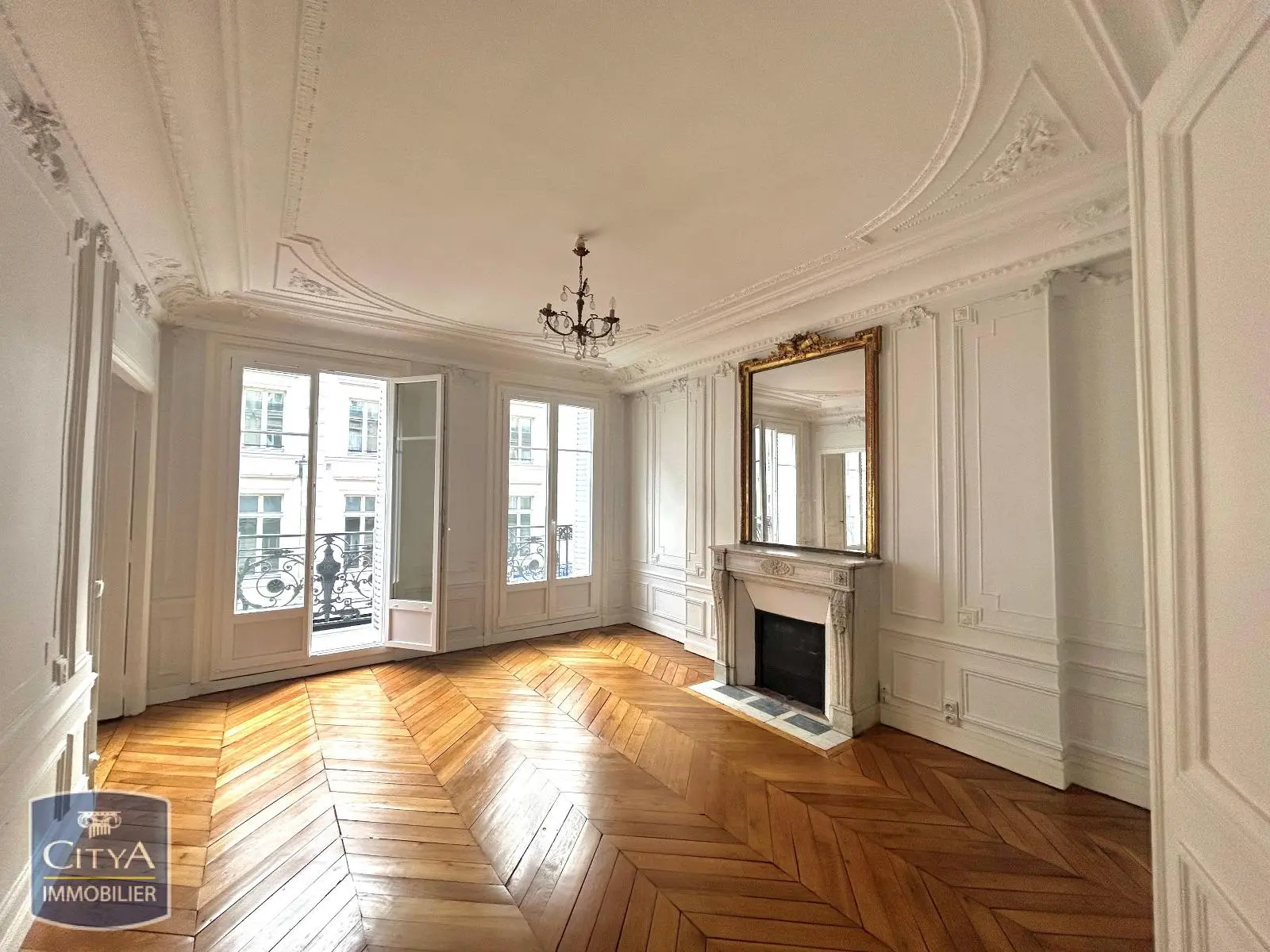 Photo 1 Appartement 5 pièces 87.22m²