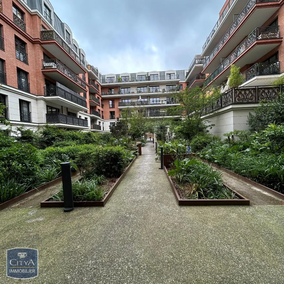 Photo 1 Appartement 4 pièces 79.6m²