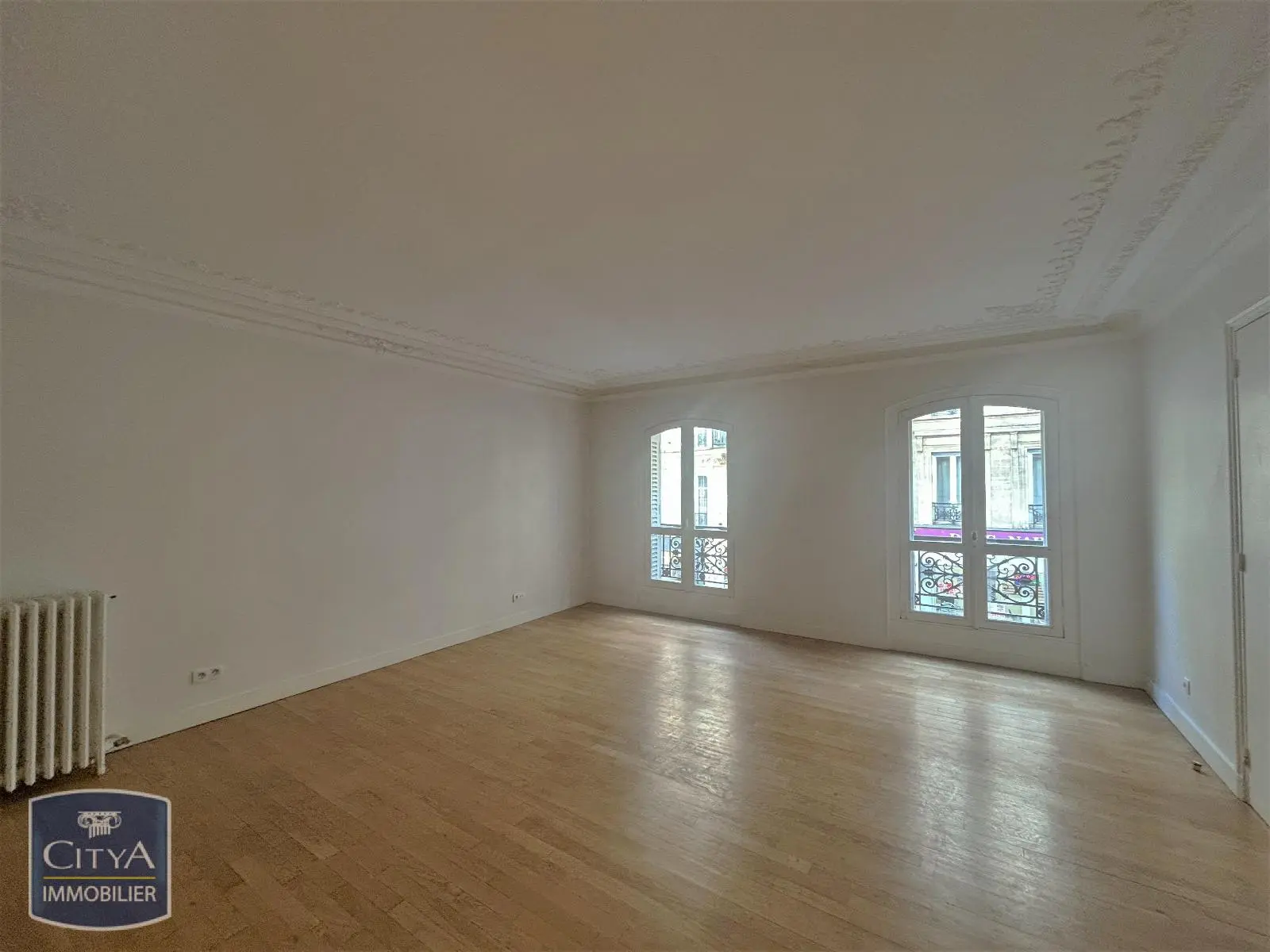 Photo 1 Appartement 4 pièces 116.58m²