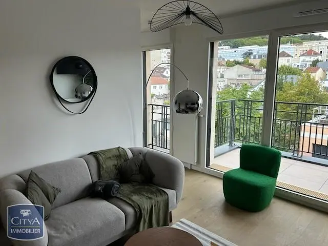 Photo 1 appartement Suresnes