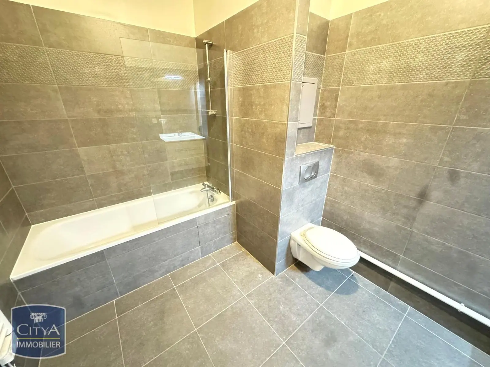 Photo 7 Appartement 1 pièce 32.81m²