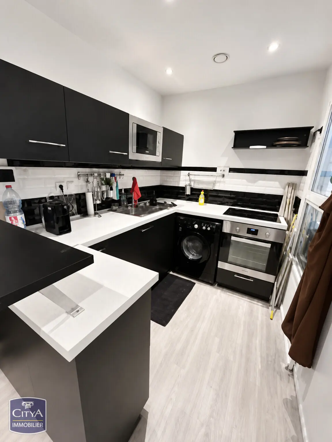 Photo 3 Appartement 1 pièce 17.76m²
