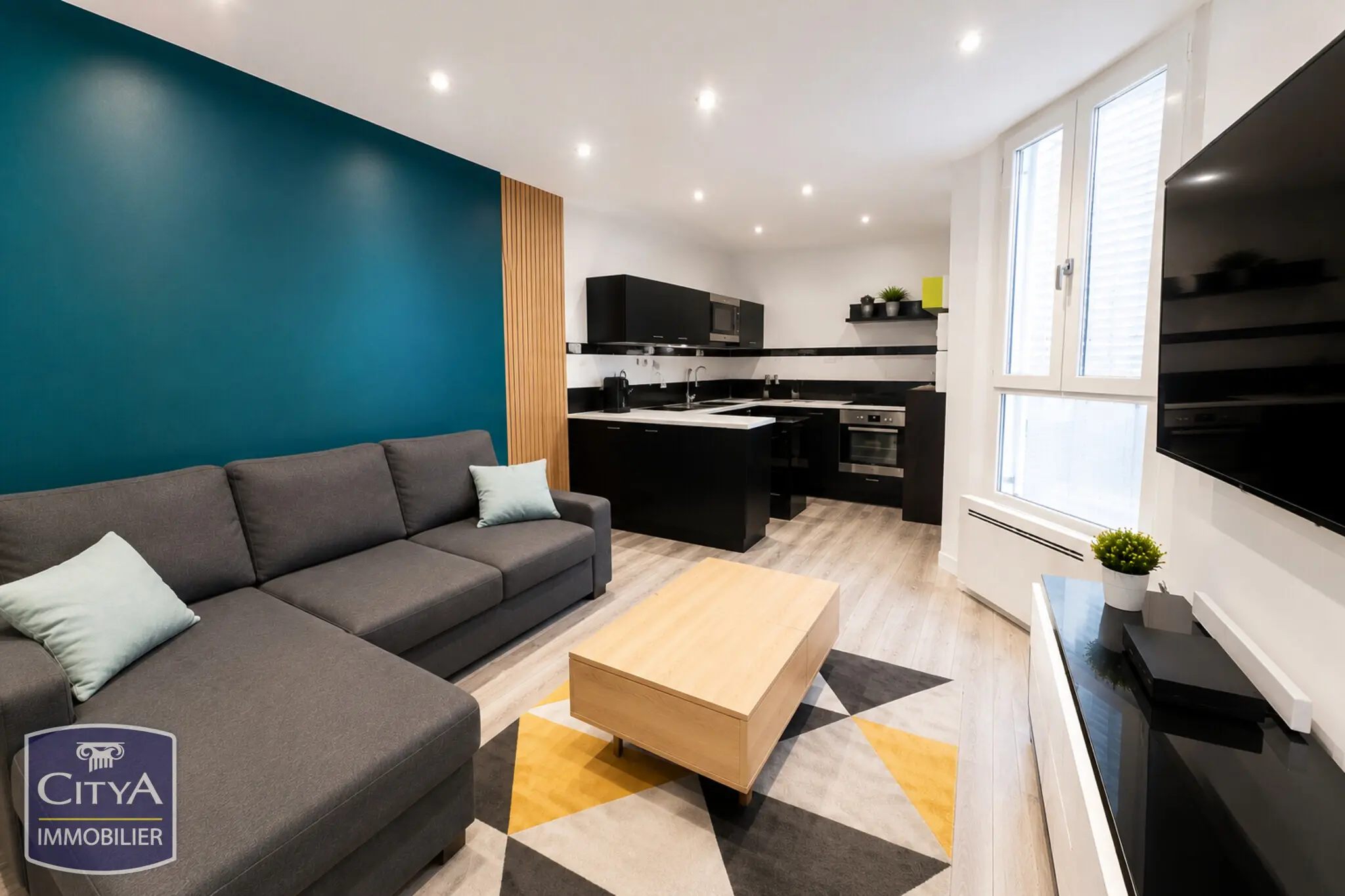 Photo 1 Appartement 1 pièce 17.76m²