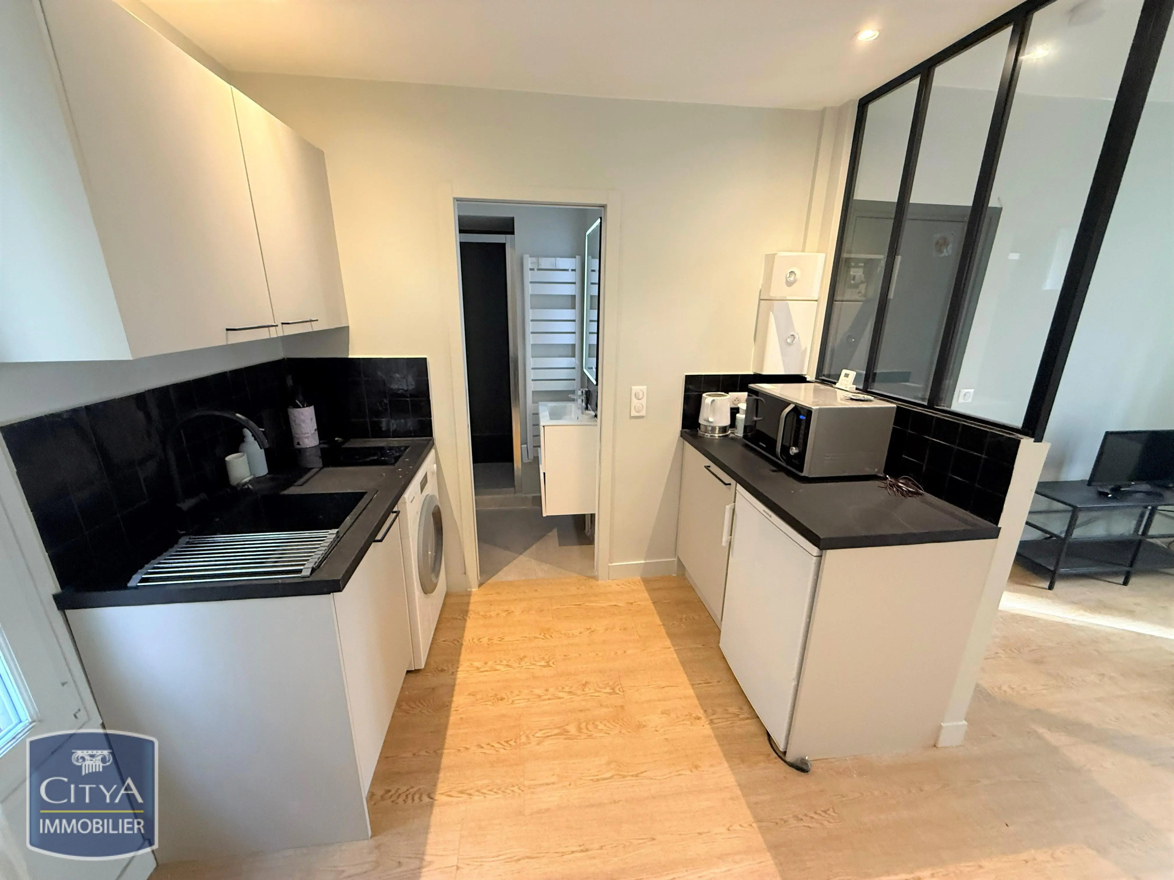 Photo 3 Appartement 1 pièce 22m²