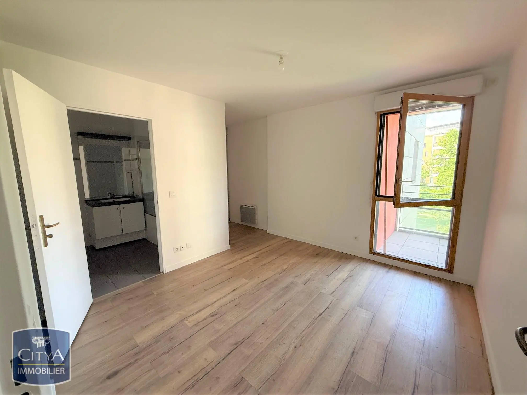 Photo 3 Appartement 2 pièces 43.75m²