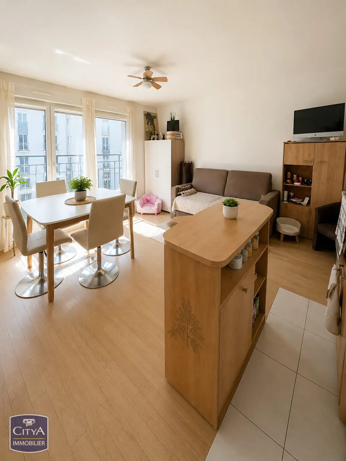 Photo 1 Appartement 1 pièce 28.27m²