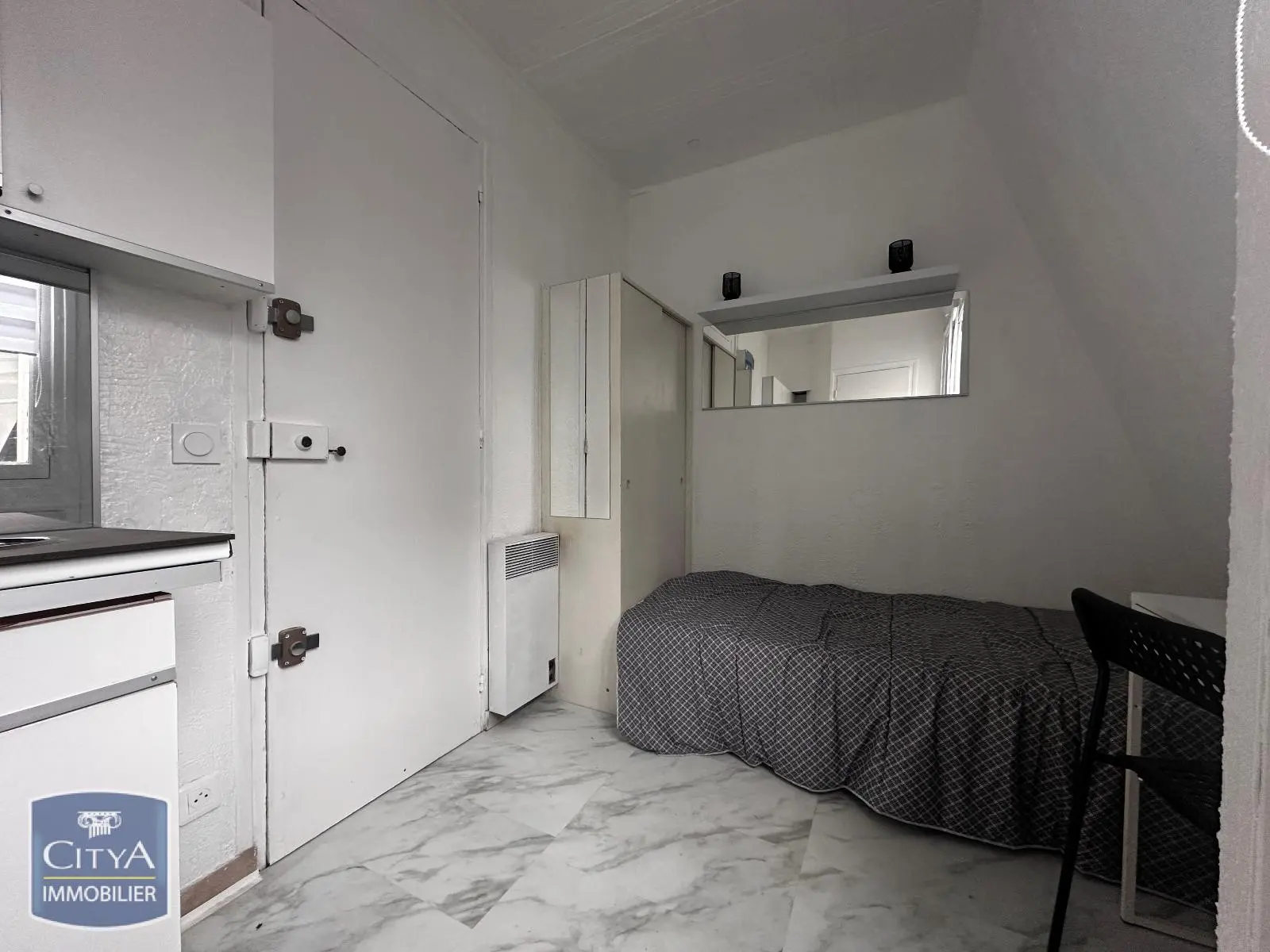 Photo 2 Appartement 1 pièce 7m²
