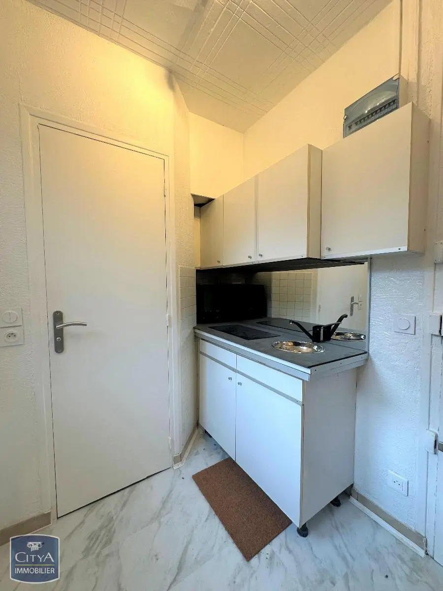 Photo 1 Appartement 1 pièce 7m²