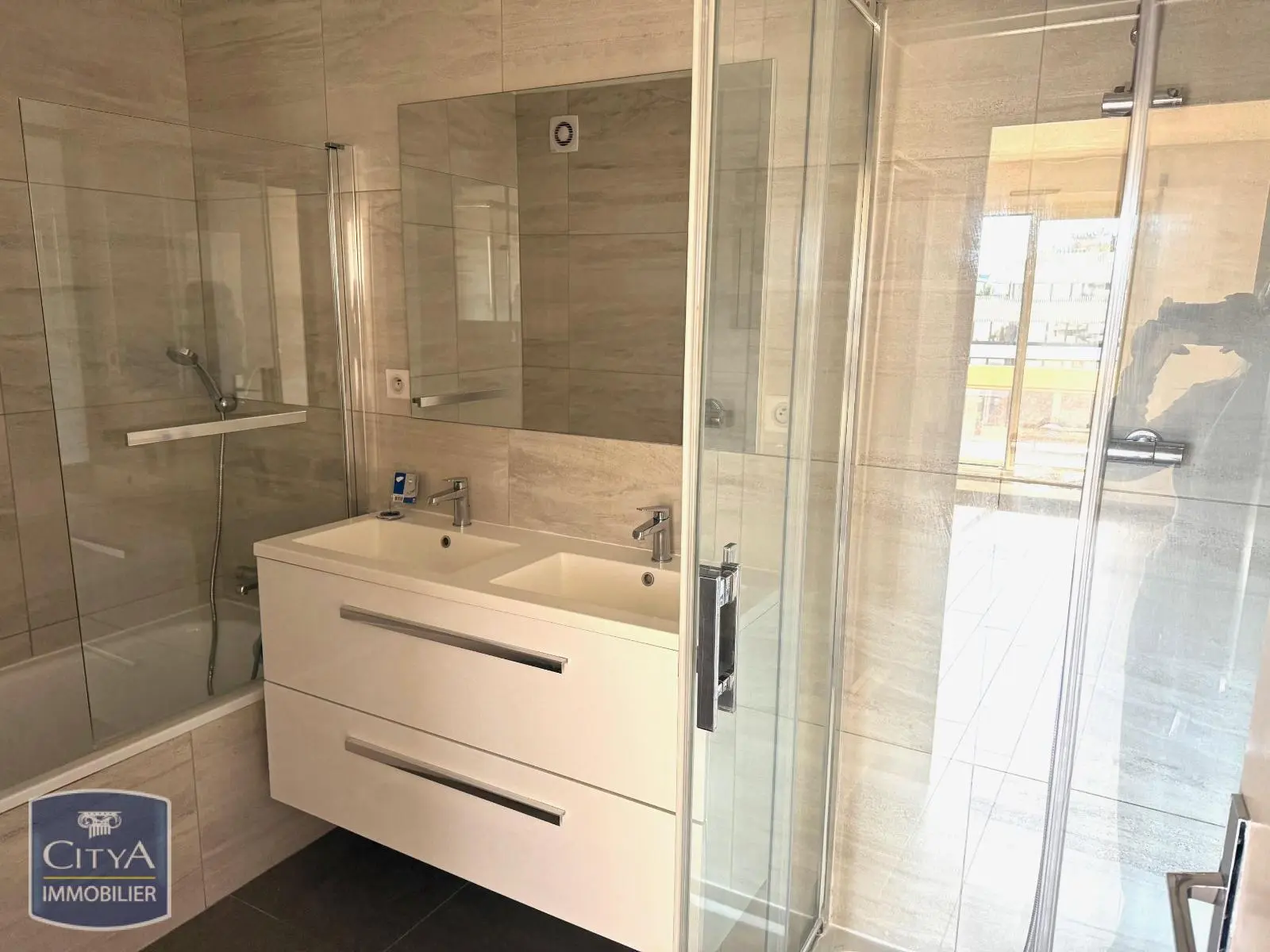 Photo 8 Appartement 3 pièces 89.97m²