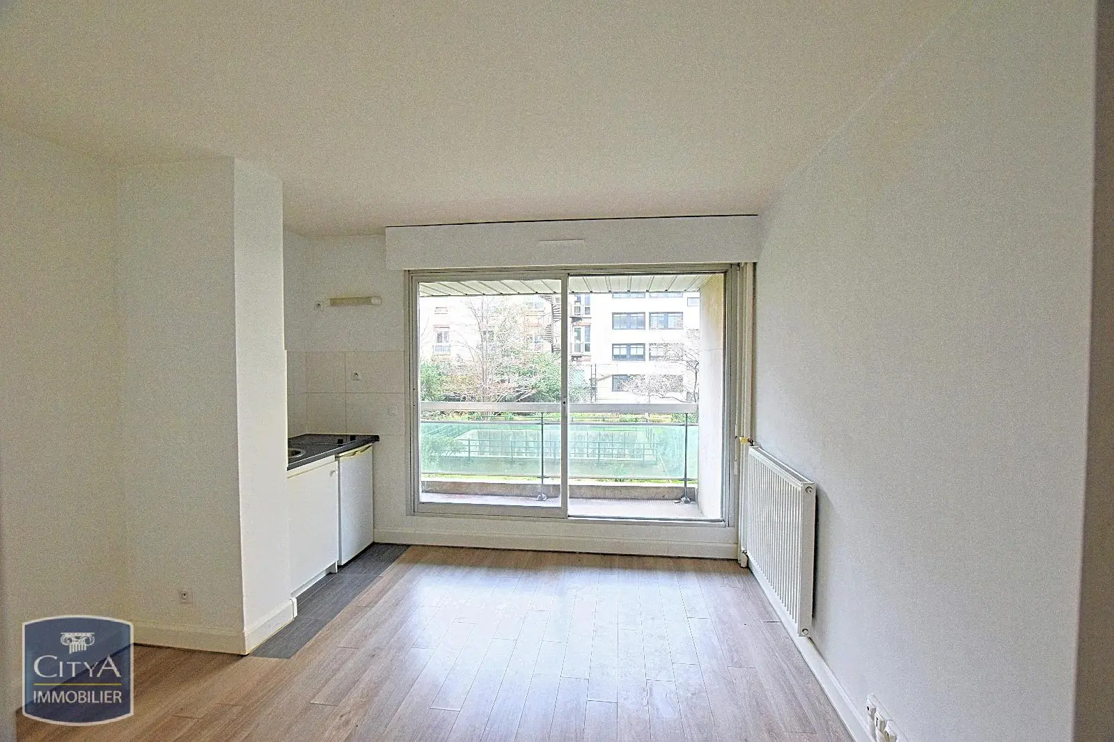 Photo 2 Appartement 1 pièce 18m²