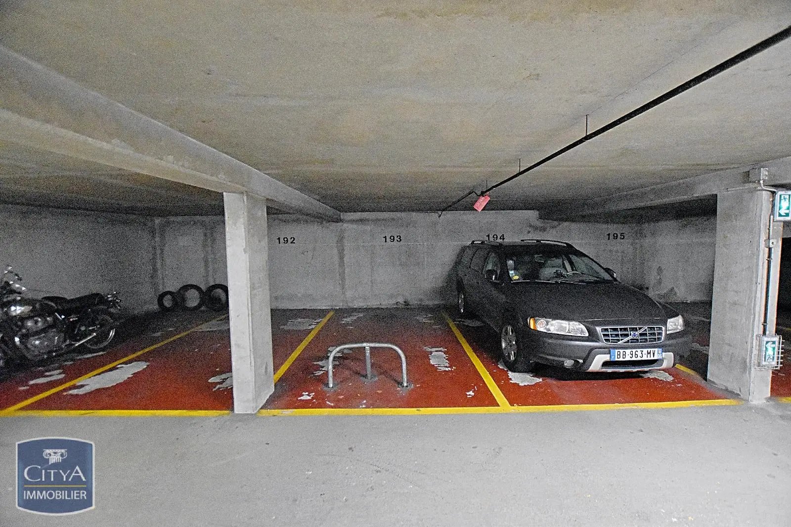 Photo 2 pour Parking 12m² Photo 2 Parking 12m²