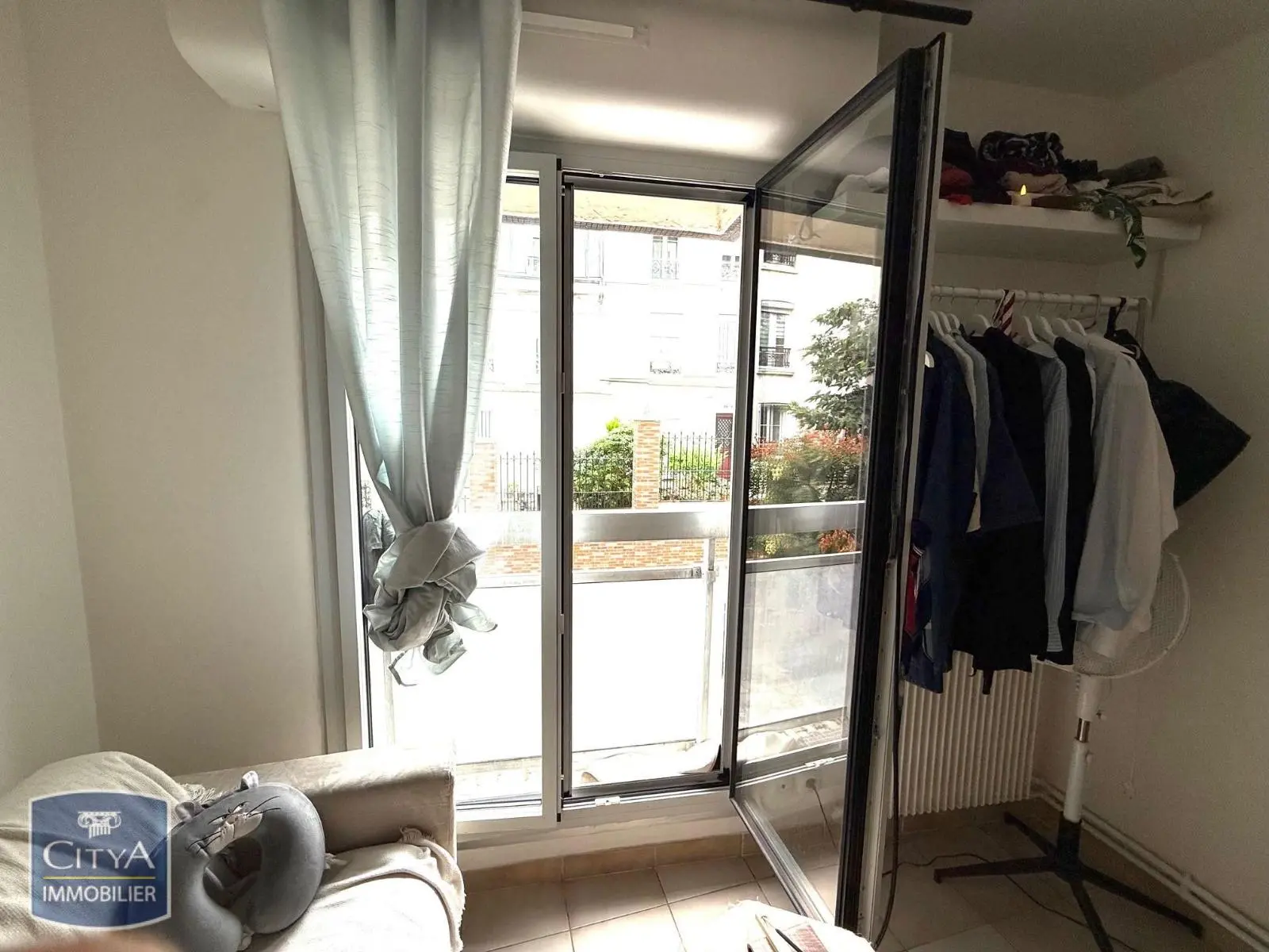 Photo 2 Appartement 1 pièce 15.6m²