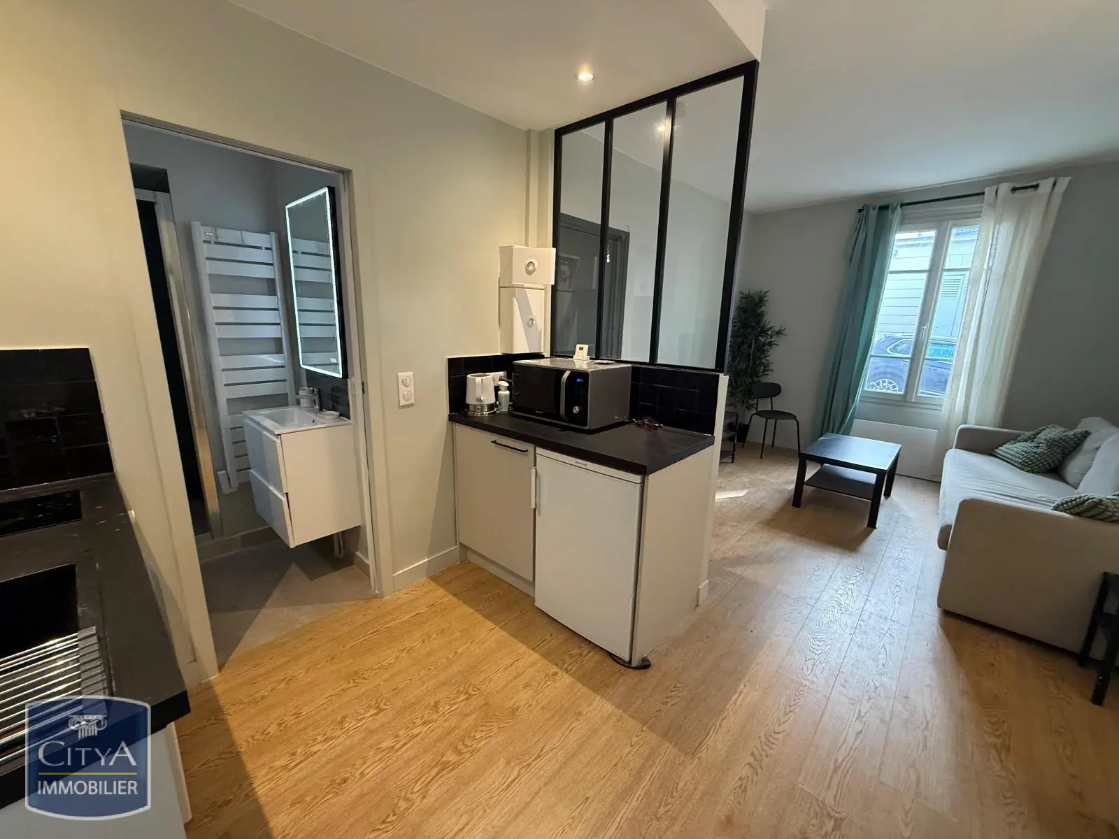 Photo 1 Appartement 1 pièce 22m²