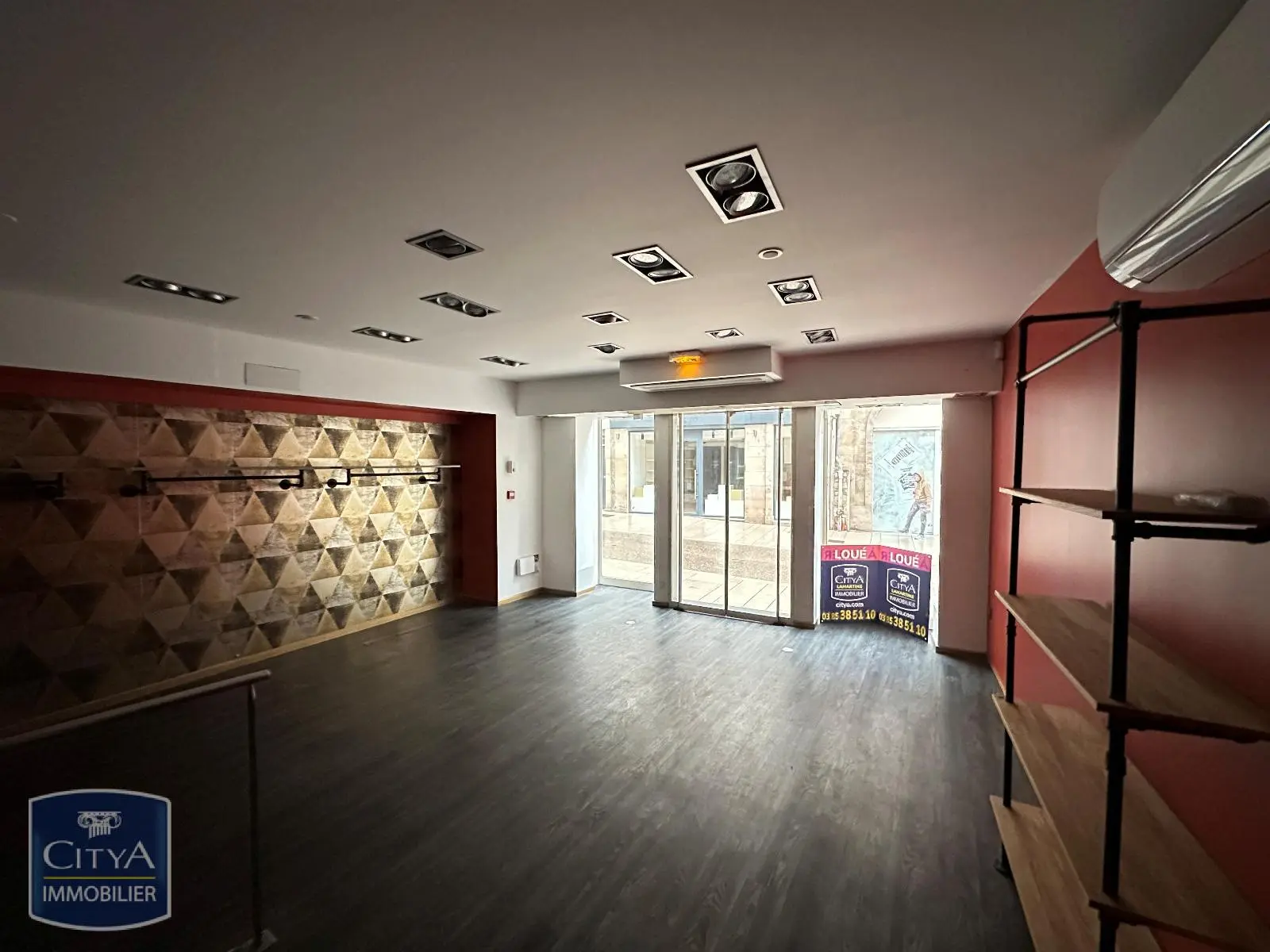 Photo 3 local commercial Mâcon