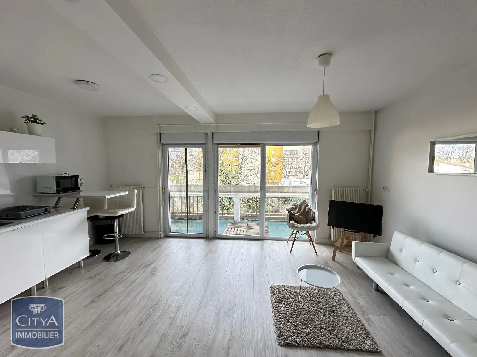 Photo 1 Appartement 1 pièce 29.36m²