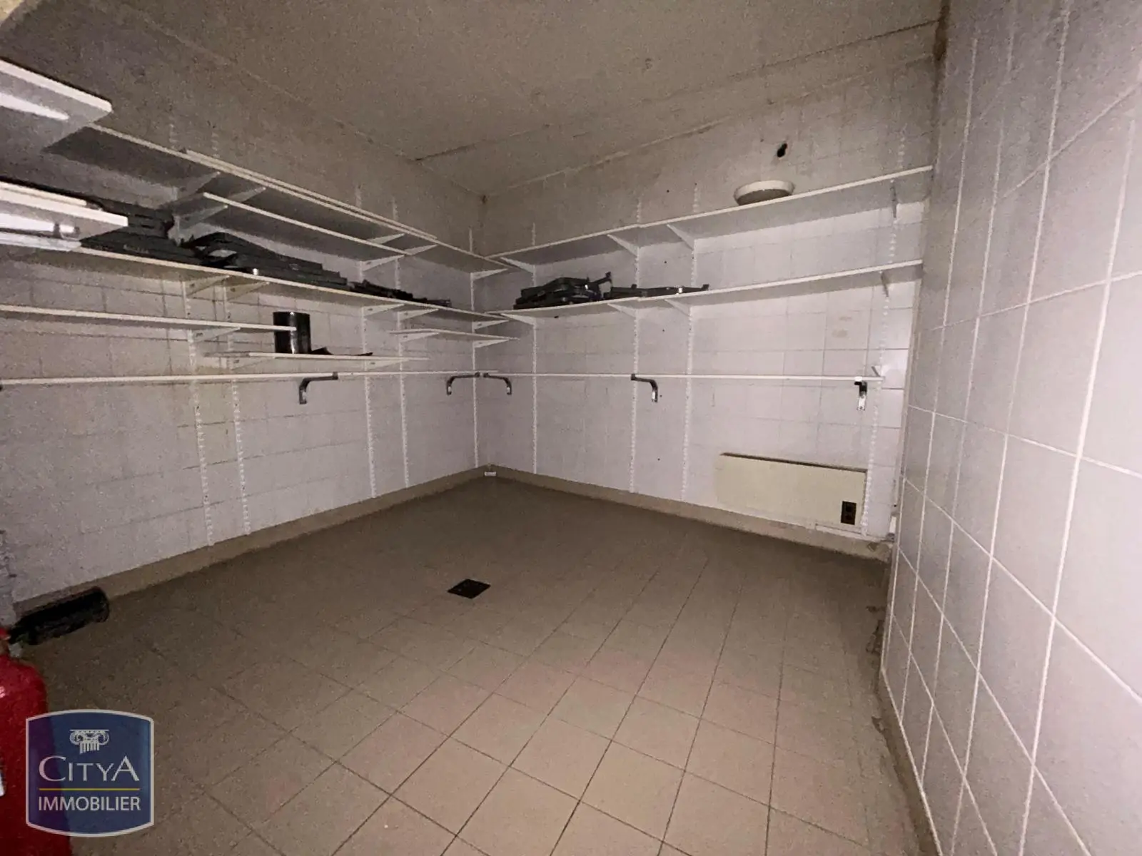 Photo 6 Local Commercial