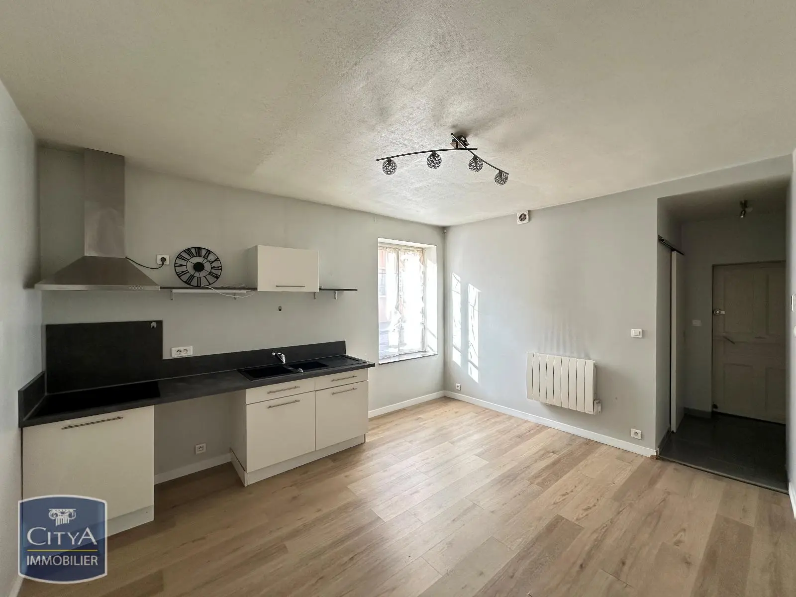 Photo 2 Appartement 2 pièces 35m²