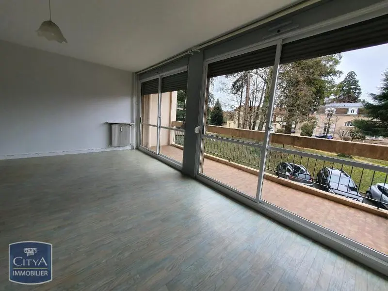 Photo 2 Appartement 1 pièce 28.75m²