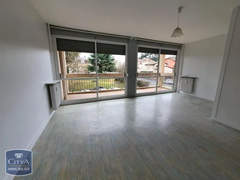 Photo 1 Appartement 1 pièce 28.75m²