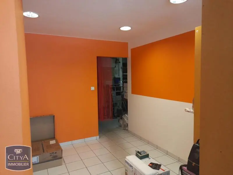Photo 2 Local Commercial 83.61m²