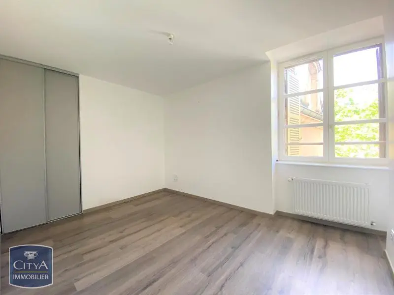 Photo 3 Appartement 5 pièces 103.57m²