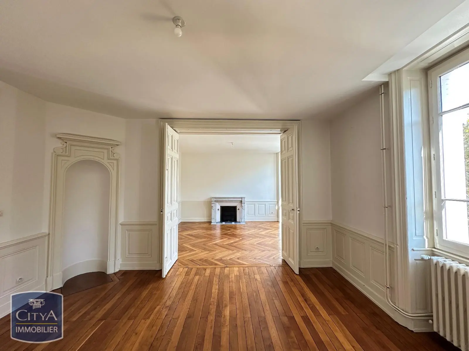 Photo 1 Appartement 4 pièces 119.54m²